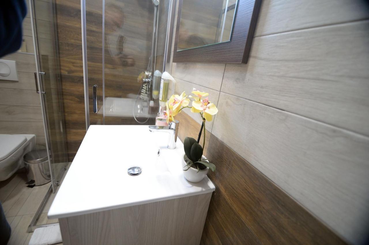 Apartmani Carolija Lucani Экстерьер фото